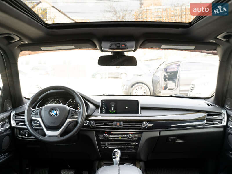 Внедорожник / Кроссовер BMW X5 2017 в Одессе