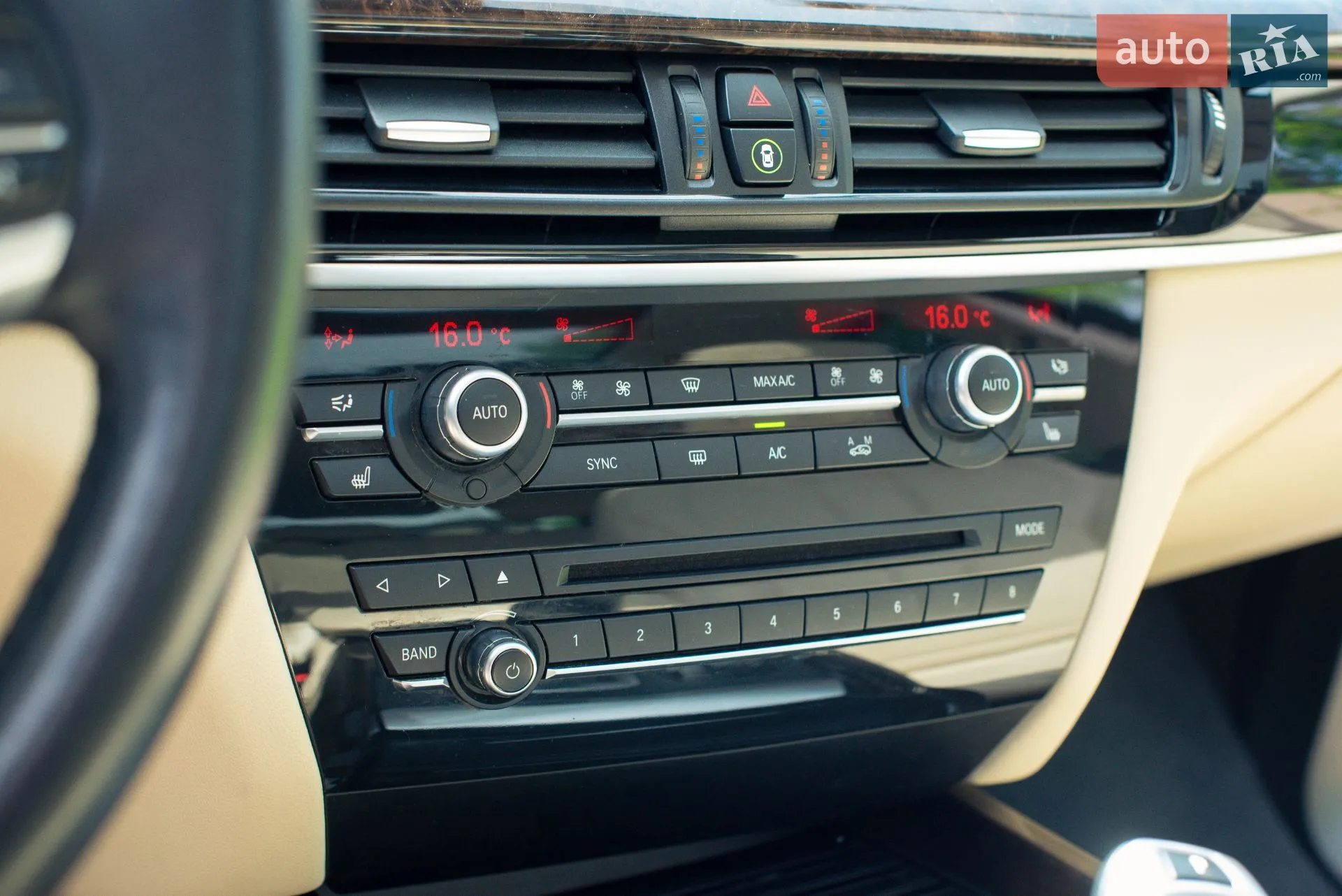 2015 BMW X5 - мініатюра 26