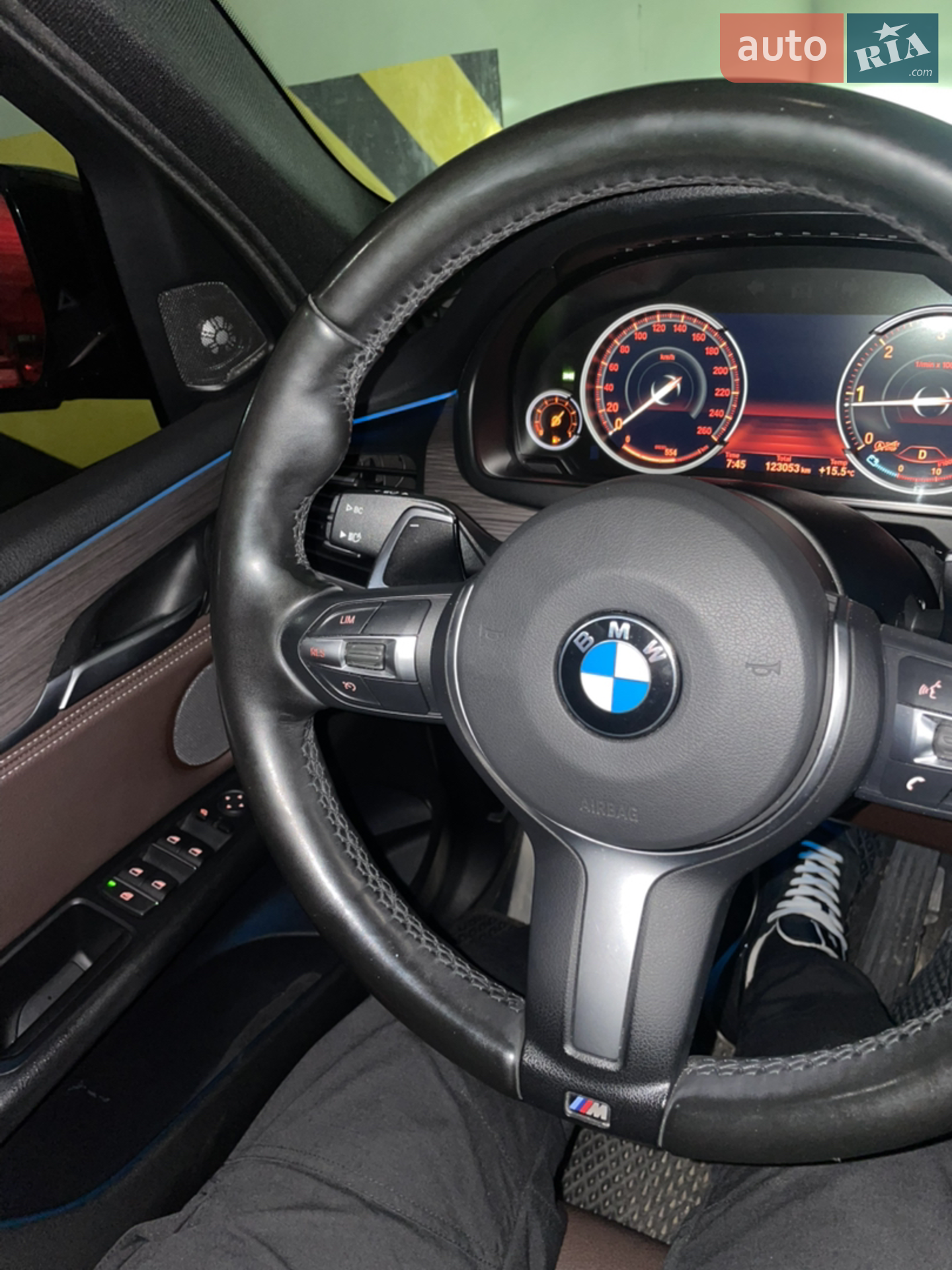 2017 BMW X5 - мініатюра 27