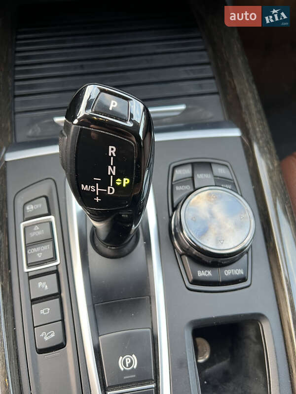 Внедорожник / Кроссовер BMW X5 2015 в Тернополе