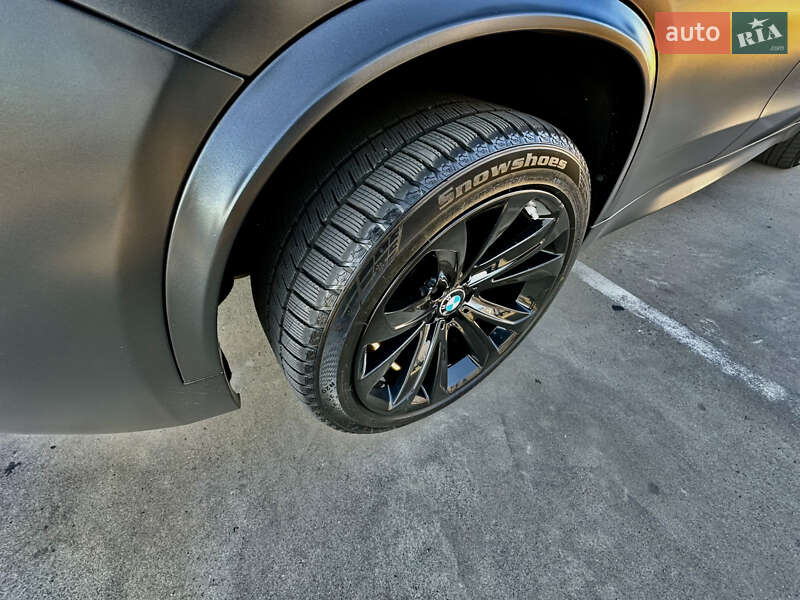 Внедорожник / Кроссовер BMW X5 2014 в Мукачево