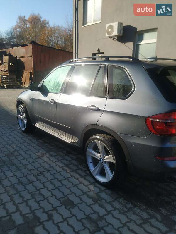 Внедорожник / Кроссовер BMW X5 2012 в Львове
