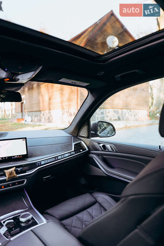 Внедорожник / Кроссовер BMW X5 2024 в Самборе