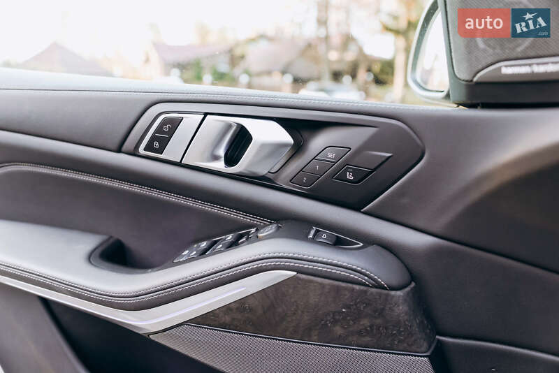 Внедорожник / Кроссовер BMW X5 2024 в Самборе