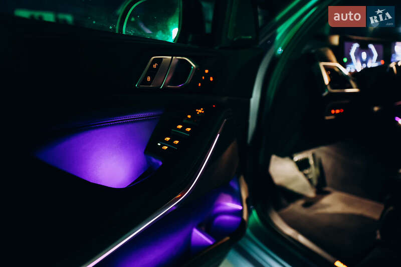 Внедорожник / Кроссовер BMW X5 2024 в Самборе