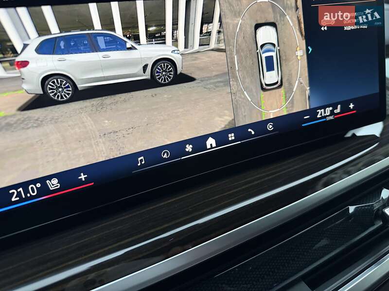 Внедорожник / Кроссовер BMW X5 2023 в Киеве