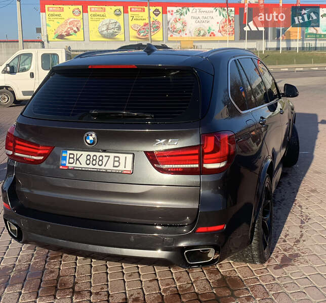 Внедорожник / Кроссовер BMW X5 2014 в Ровно фото 9 Внедорожник / Кроссовер BMW X5 2014 в Ровно
