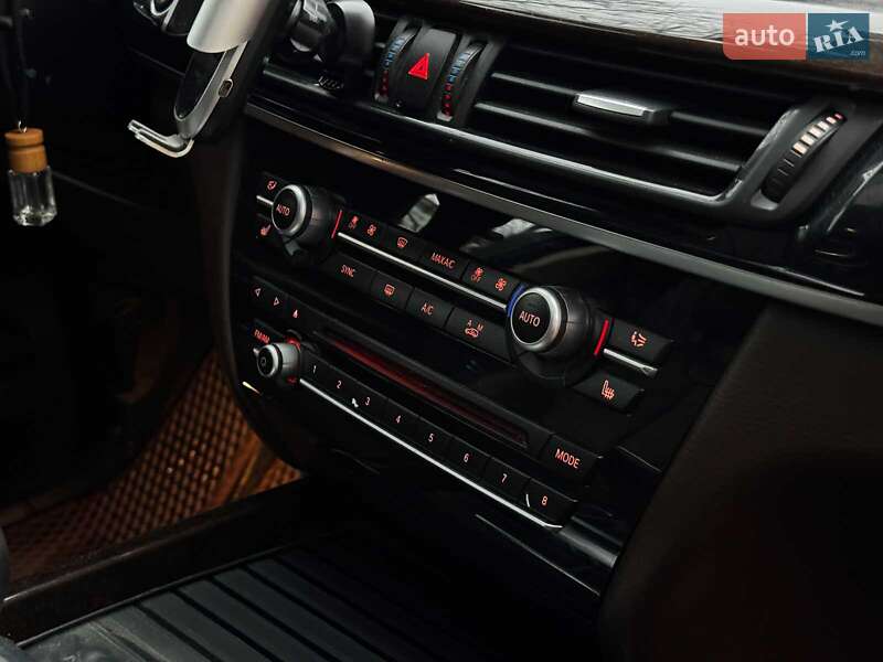 Внедорожник / Кроссовер BMW X5 2014 в Киеве фото 35 Внедорожник / Кроссовер BMW X5 2014 в Киеве