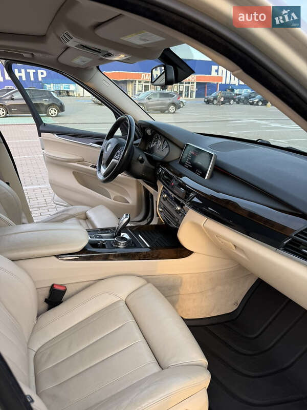 Внедорожник / Кроссовер BMW X5 2015 в Тернополе
