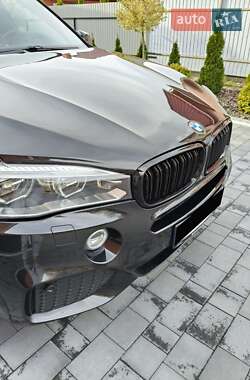 Внедорожник / Кроссовер BMW X5 2016 в Ровно