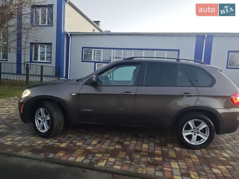 Внедорожник / Кроссовер BMW X5 2012 в Ровно фото 7 Внедорожник / Кроссовер BMW X5 2012 в Ровно