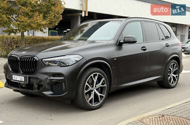 Внедорожник / Кроссовер BMW X5 2021 в Киеве
