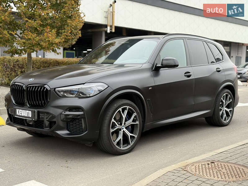 BMW X5 2021