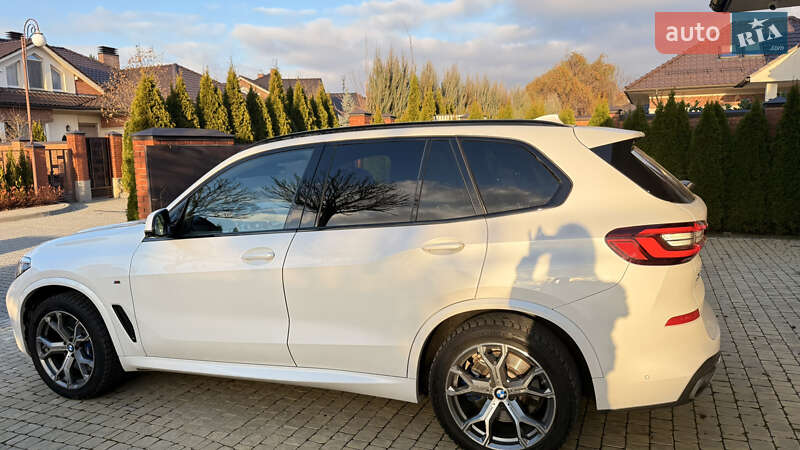 Внедорожник / Кроссовер BMW X5 2020 в Львове