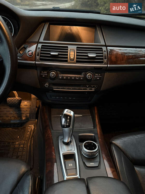 Внедорожник / Кроссовер BMW X5 2007 в Харькове