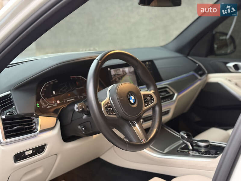 Внедорожник / Кроссовер BMW X5 2022 в Ивано-Франковске