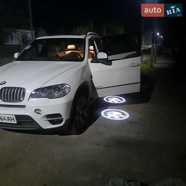 Внедорожник / Кроссовер BMW X5 2012 в Одессе
