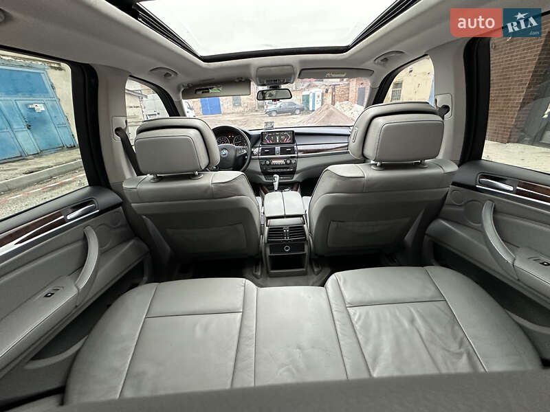 Внедорожник / Кроссовер BMW X5 2008 в Львове