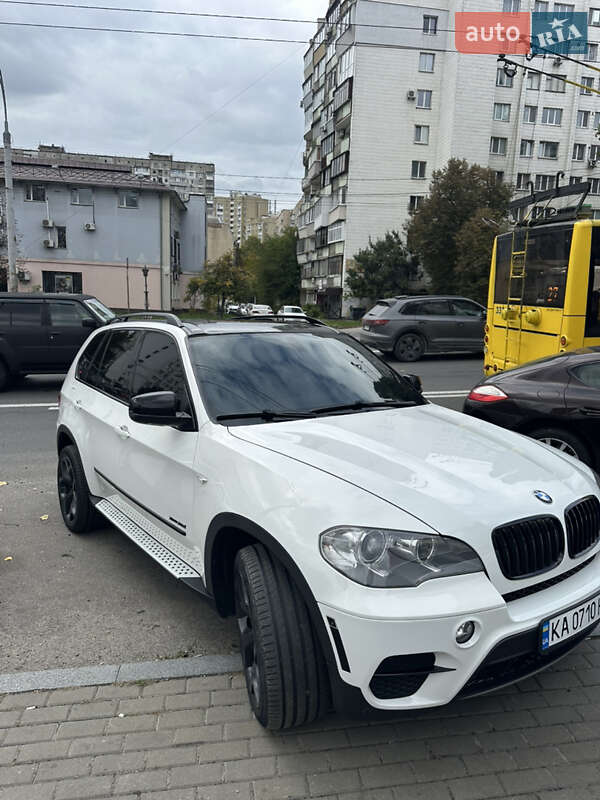 BMW X5 2011 BMW X5 2011