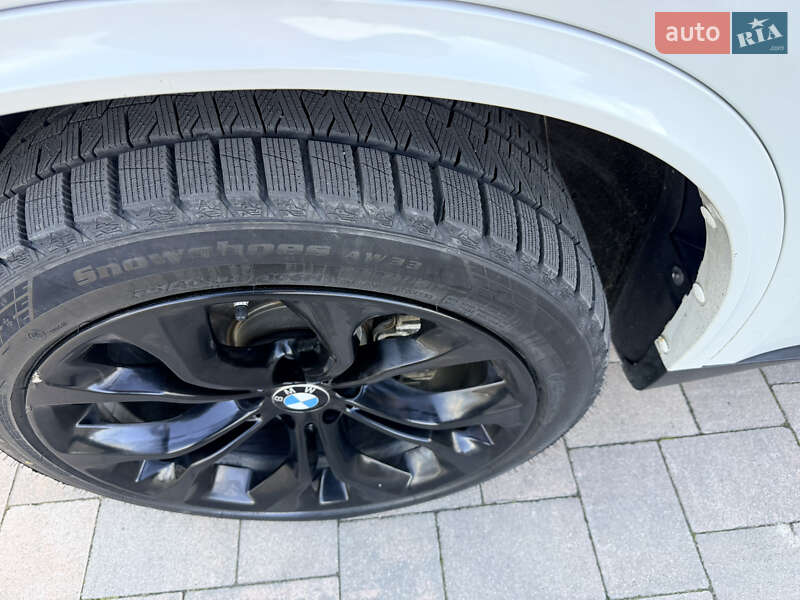 Внедорожник / Кроссовер BMW X5 2015 в Ивано-Франковске