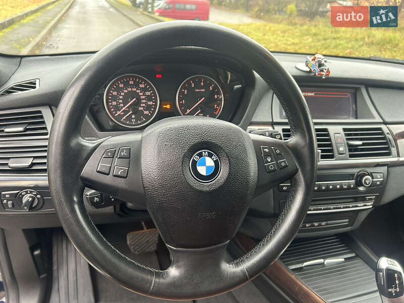 Внедорожник / Кроссовер BMW X5 2010 в Ровно фото 25 Внедорожник / Кроссовер BMW X5 2010 в Ровно