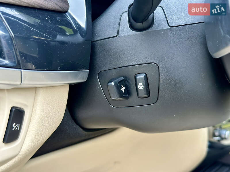 Внедорожник / Кроссовер BMW X5 2013 в Киеве