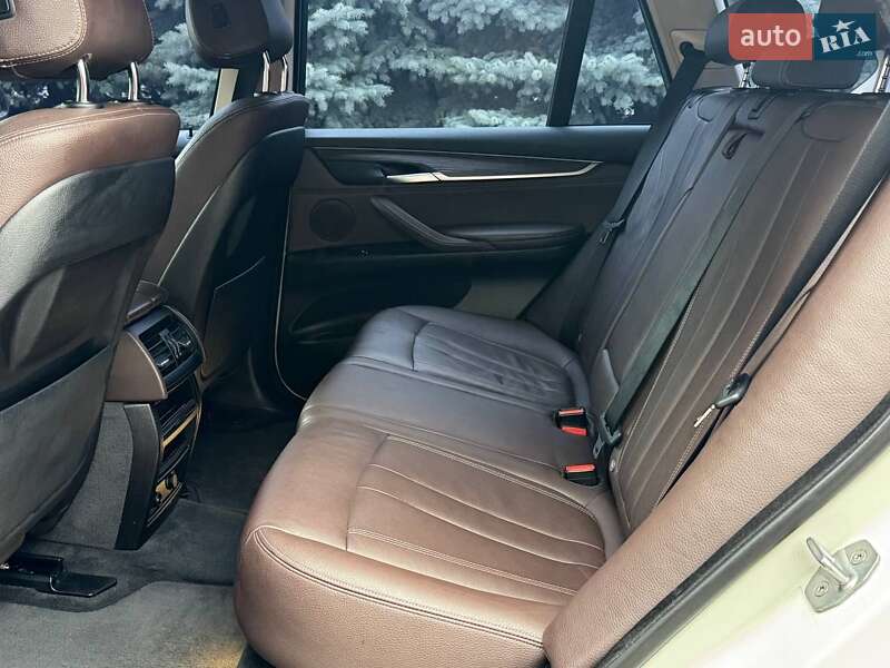 Внедорожник / Кроссовер BMW X5 2015 в Харькове