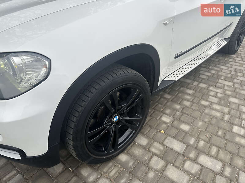 Внедорожник / Кроссовер BMW X5 2009 в Арцизе