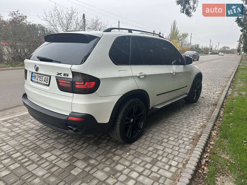Внедорожник / Кроссовер BMW X5 2009 в Арцизе