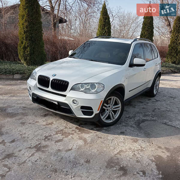 Внедорожник / Кроссовер BMW X5 2012 в Киеве