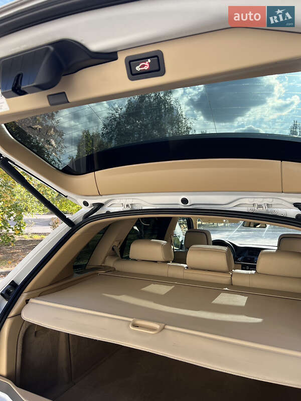 Внедорожник / Кроссовер BMW X5 2012 в Киеве