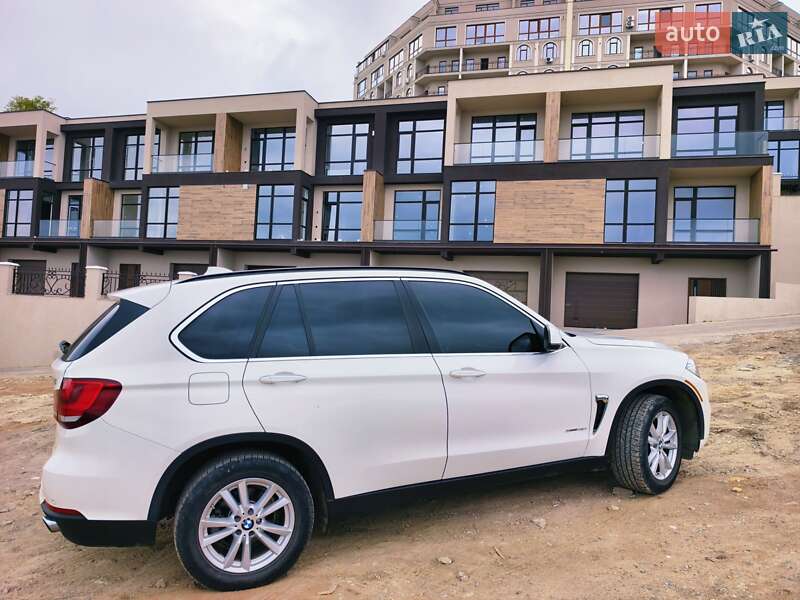 Внедорожник / Кроссовер BMW X5 2015 в Одессе