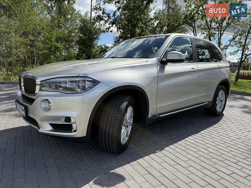 Позашляховик / Кросовер BMW X5 2016 в Ірпені