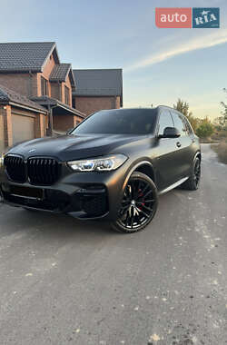 Внедорожник / Кроссовер BMW X5 2022 в Киеве