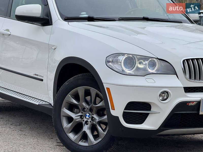 Внедорожник / Кроссовер BMW X5 2013 в Киеве