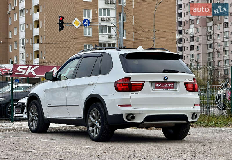 Внедорожник / Кроссовер BMW X5 2013 в Киеве