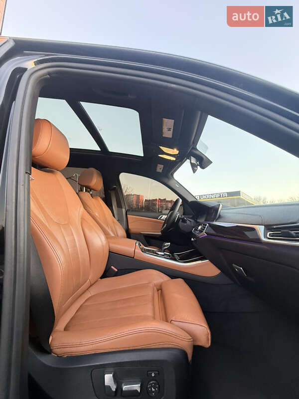 Позашляховик / Кросовер BMW X5 2019 в Хмельницькому