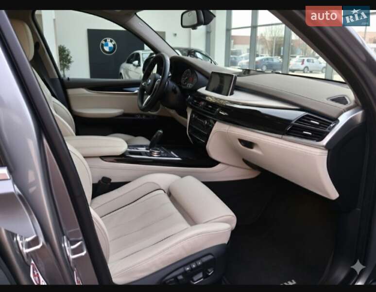 Внедорожник / Кроссовер BMW X5 2017 в Днепре