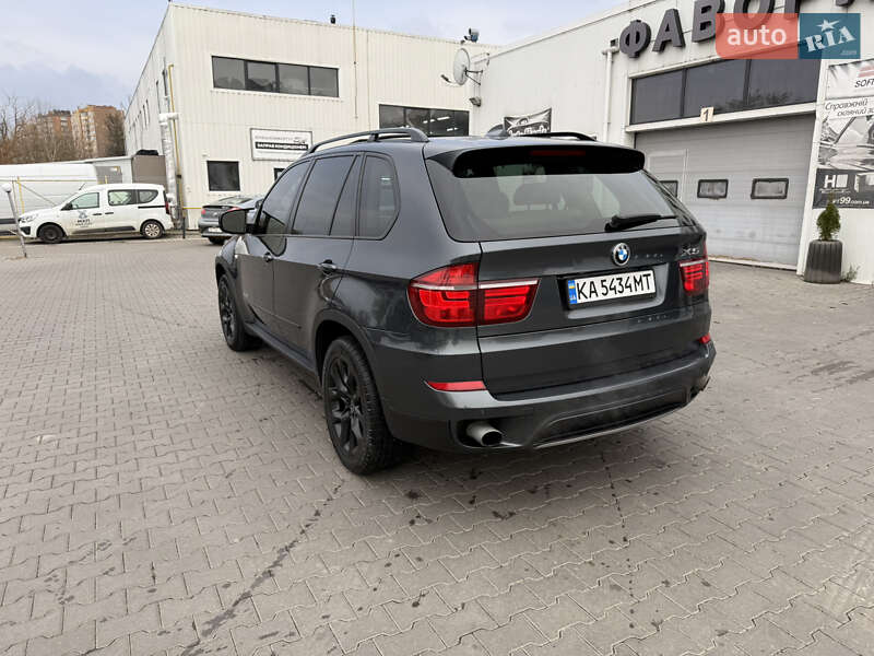 Внедорожник / Кроссовер BMW X5 2011 в Виннице