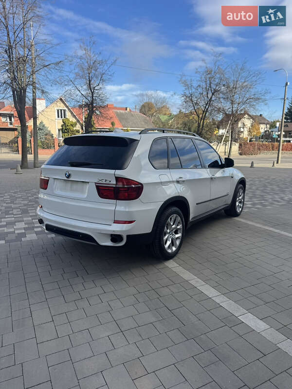 Внедорожник / Кроссовер BMW X5 2012 в Ровно фото 5 Внедорожник / Кроссовер BMW X5 2012 в Ровно
