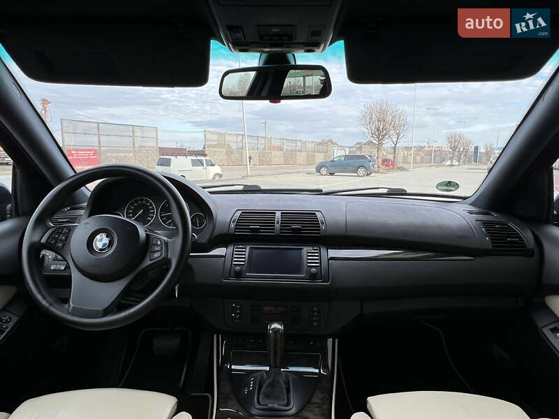 Внедорожник / Кроссовер BMW X5 2005 в Ивано-Франковске