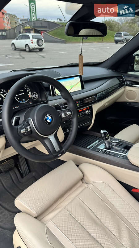Внедорожник / Кроссовер BMW X5 2016 в Киеве
