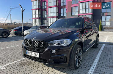 Внедорожник / Кроссовер BMW X5 2016 в Ровно