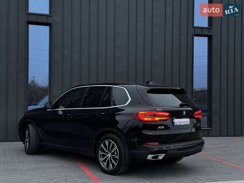 Позашляховик / Кросовер BMW X5 2022 в Одесі