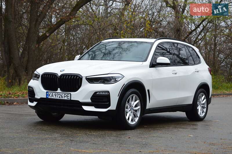 Внедорожник / Кроссовер BMW X5 2020 в Киеве