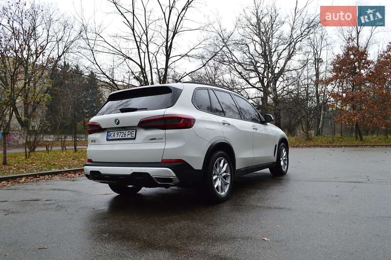 Внедорожник / Кроссовер BMW X5 2020 в Киеве