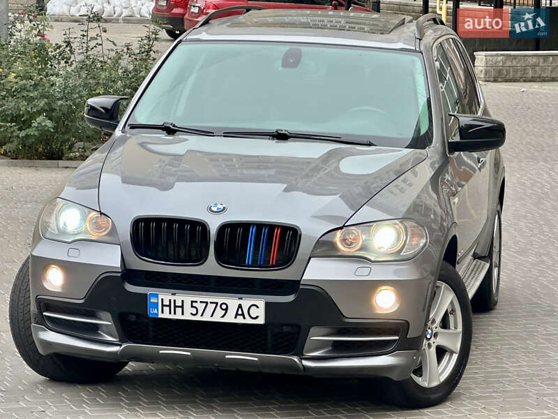 Внедорожник / Кроссовер BMW X5 2009 в Одессе