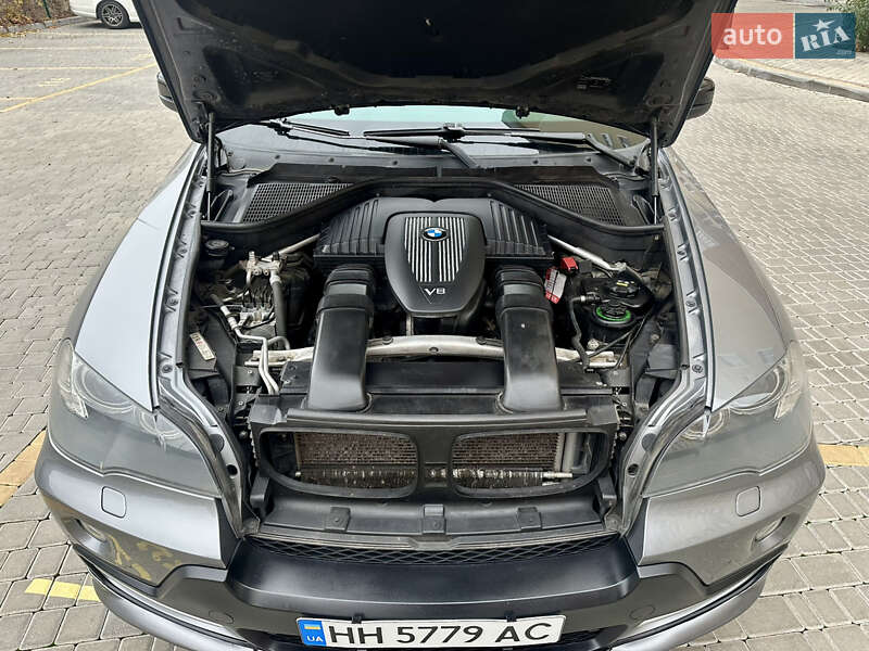 Внедорожник / Кроссовер BMW X5 2009 в Одессе