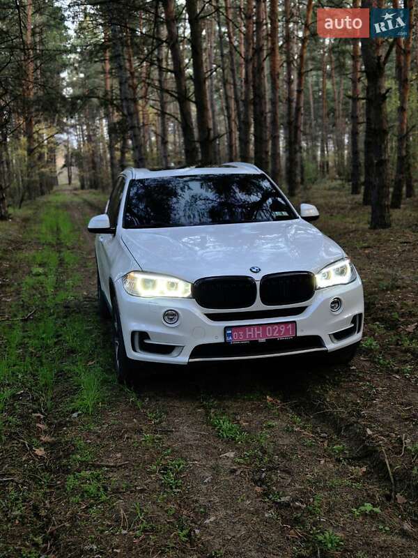 Позашляховик / Кросовер BMW X5 2017 в Вознесенську