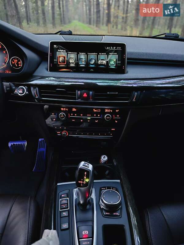 Позашляховик / Кросовер BMW X5 2017 в Вознесенську